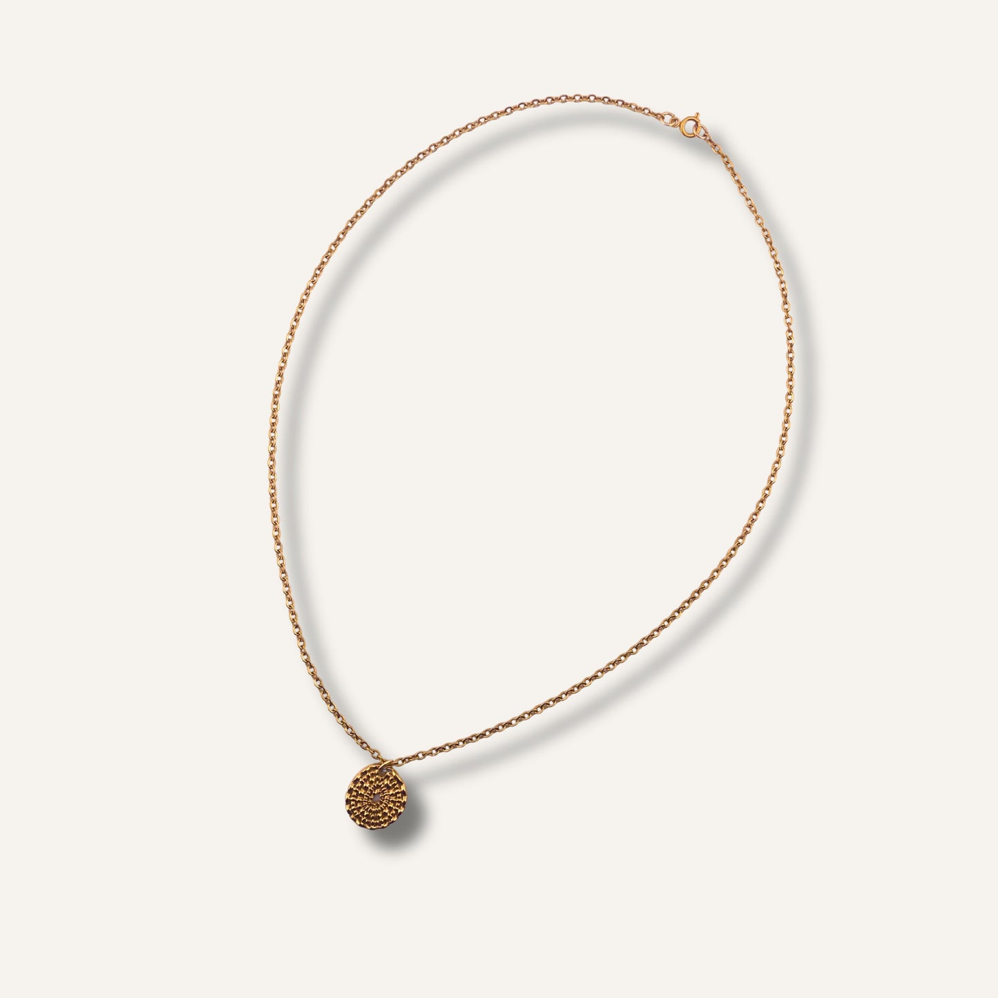 Chica Gaûcha - collier SOL NATIVO - médaillon martelé & acier inoxydable