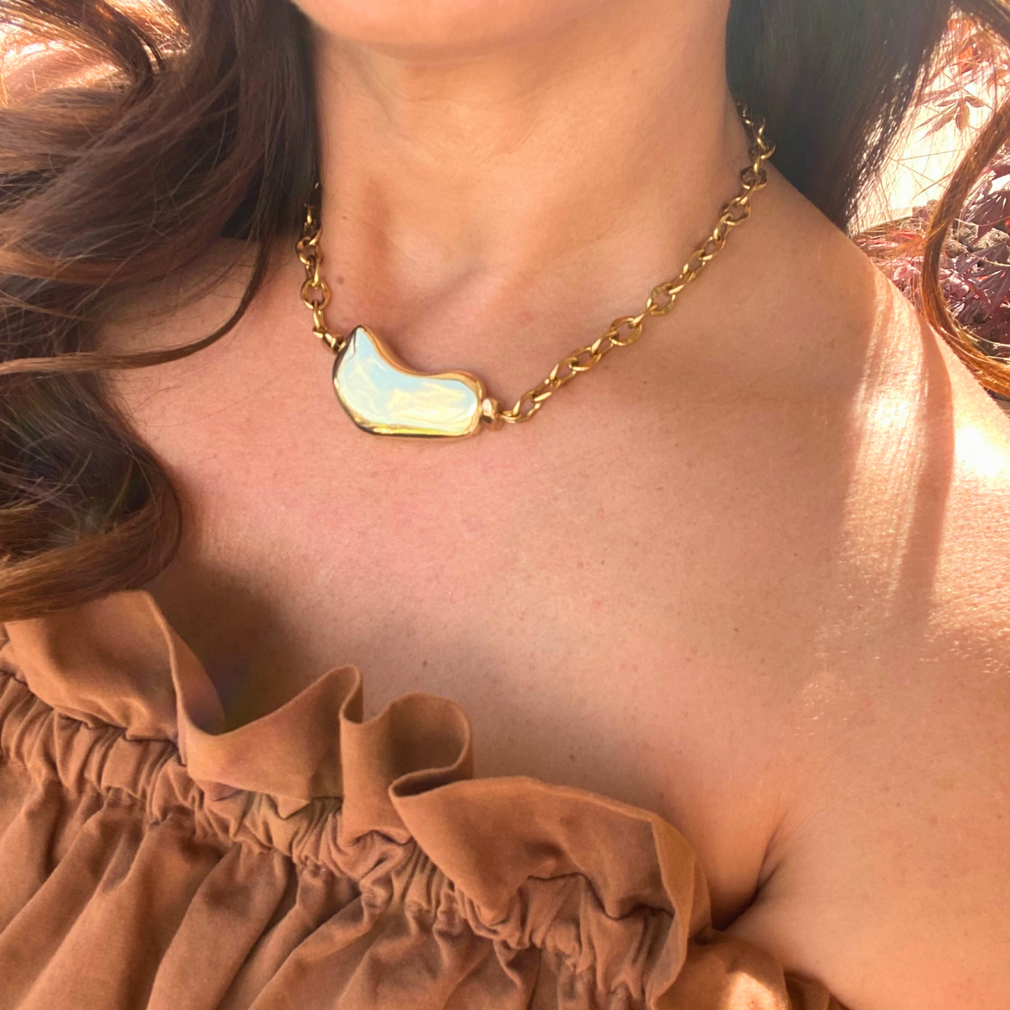 Chica gaücha-collier GALEÏ-pendentif sculptural doré & chaine en acier inoxydable