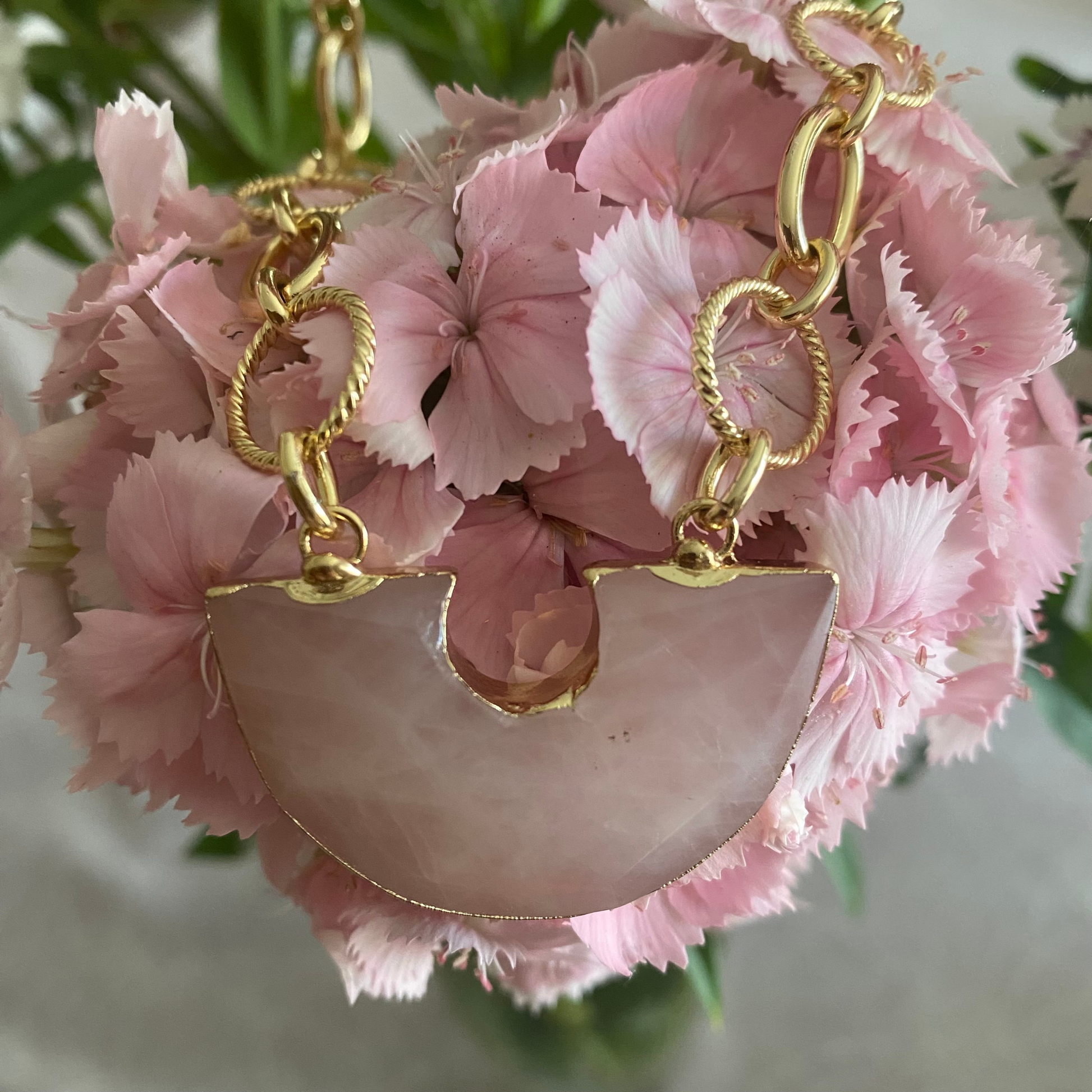 Chica-gaücha-collier aura - Quartz rose et chaine dorée à l'or fin 18K