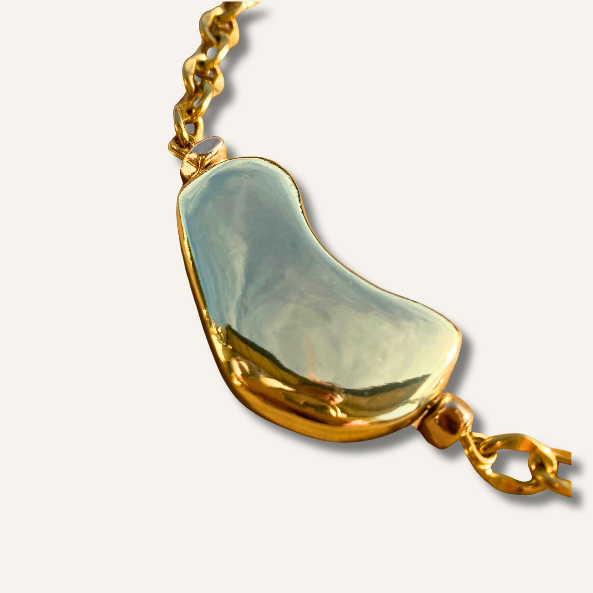 Chica gaücha-collier GALEÏ-pendentif sculptural doré & chaine en acier inoxydable