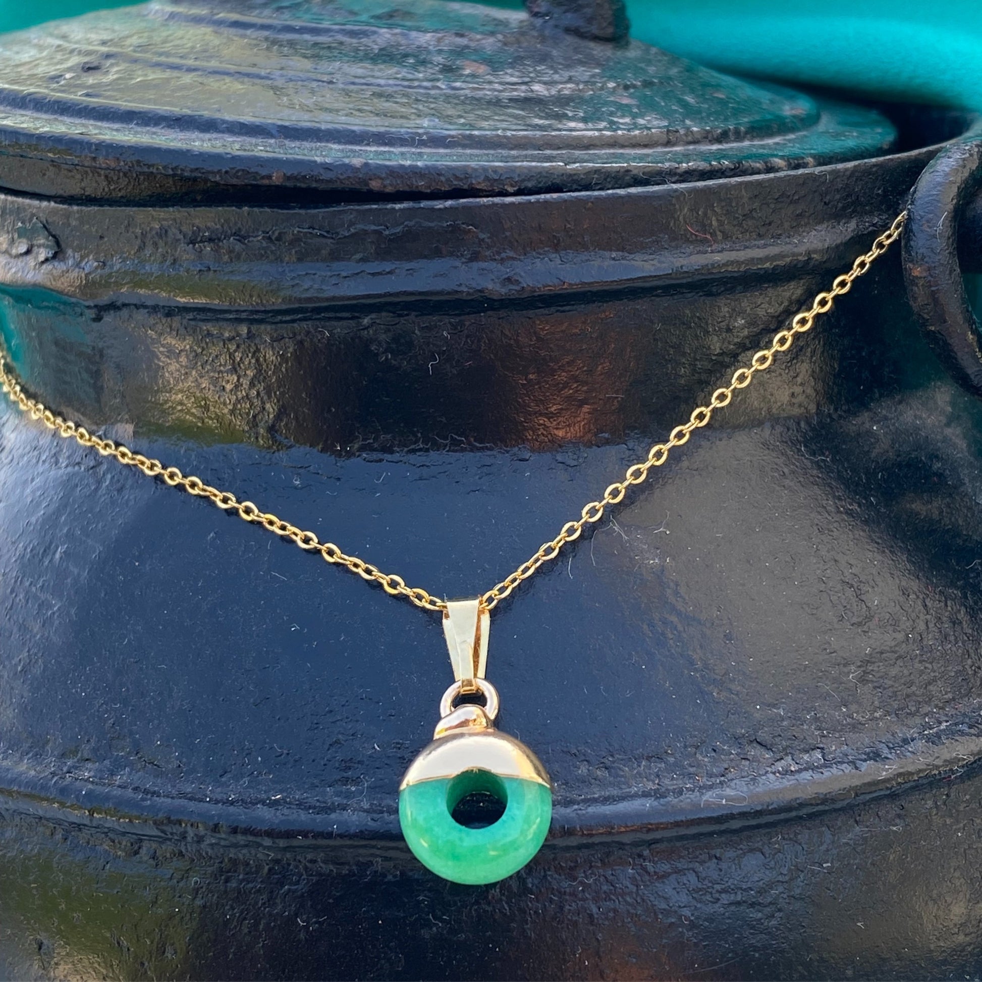 Chica gaÜcha-Collier OLA - pendentif rondelle en Quartz vert naturel & acier inoxydable